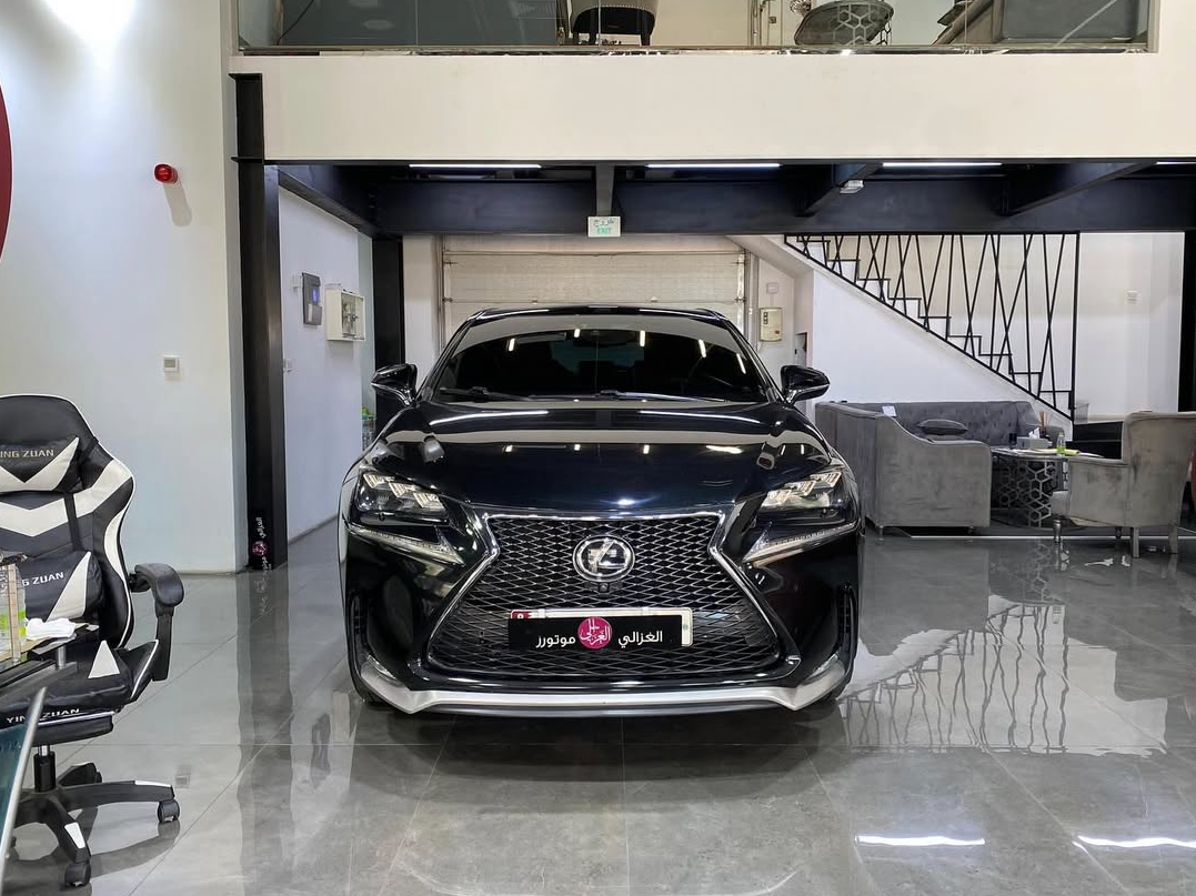 Lexus NX 200 2017 - Image 2