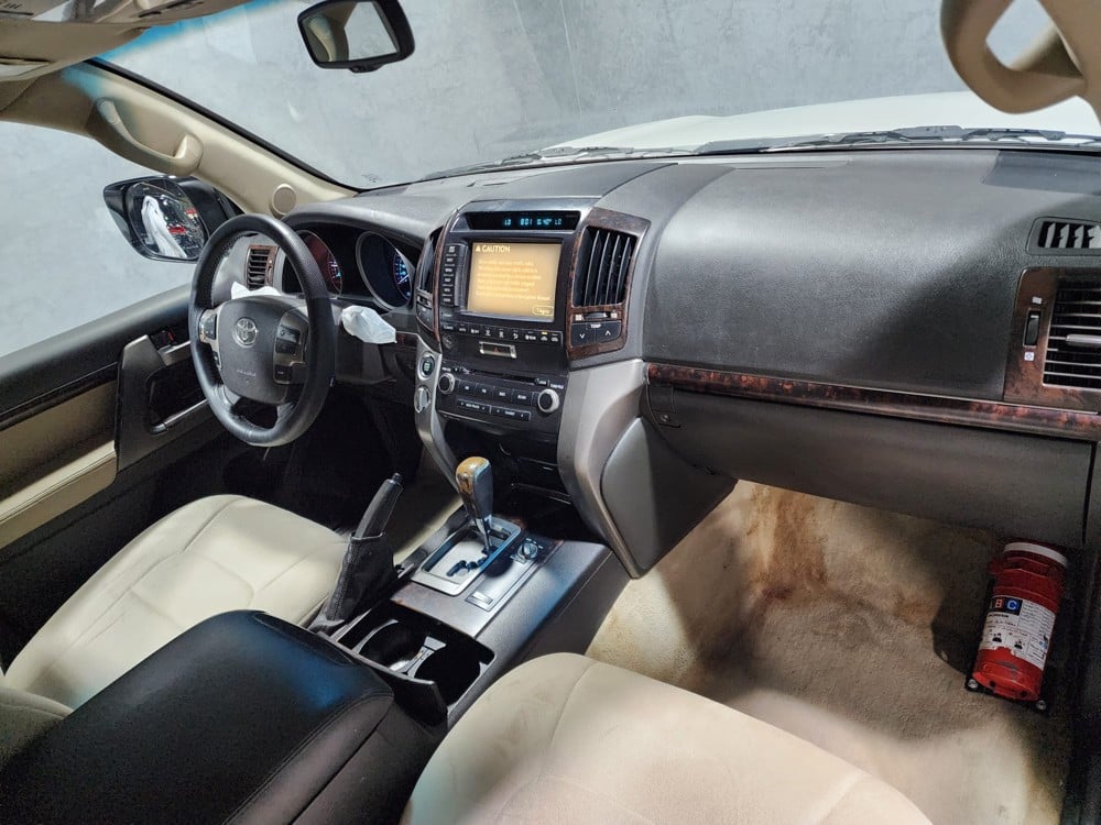 Toyota Land Cruiser VX.R 2009 - Image 3