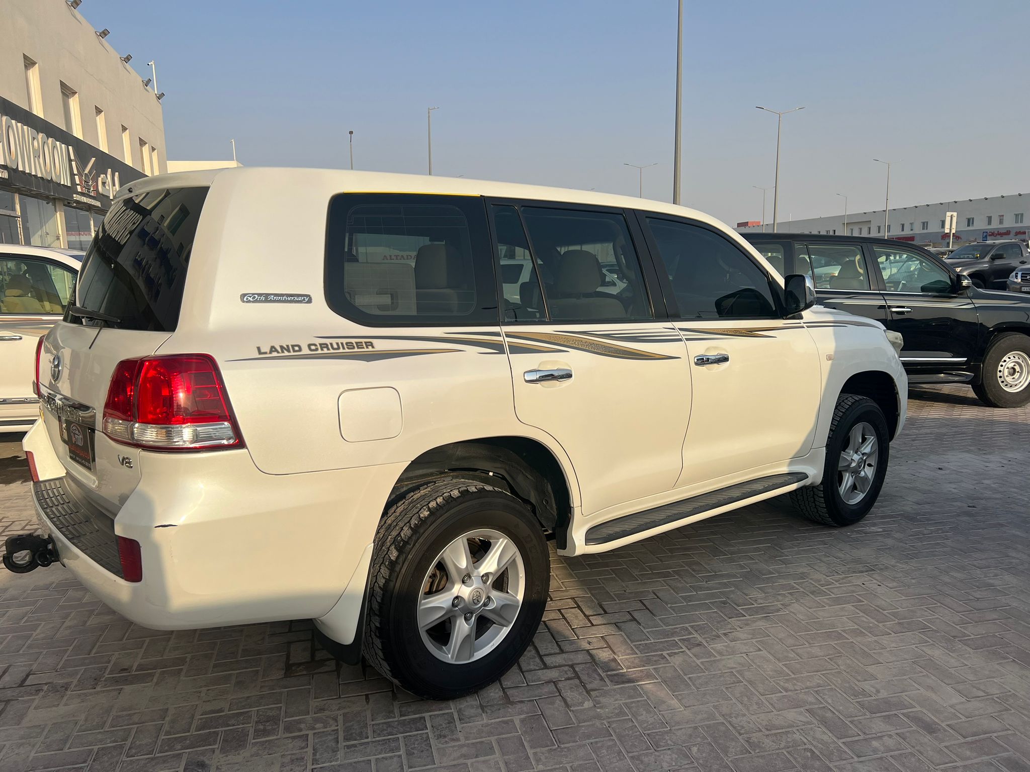Toyota Land Cruiser GX.R 2009 - Image 2