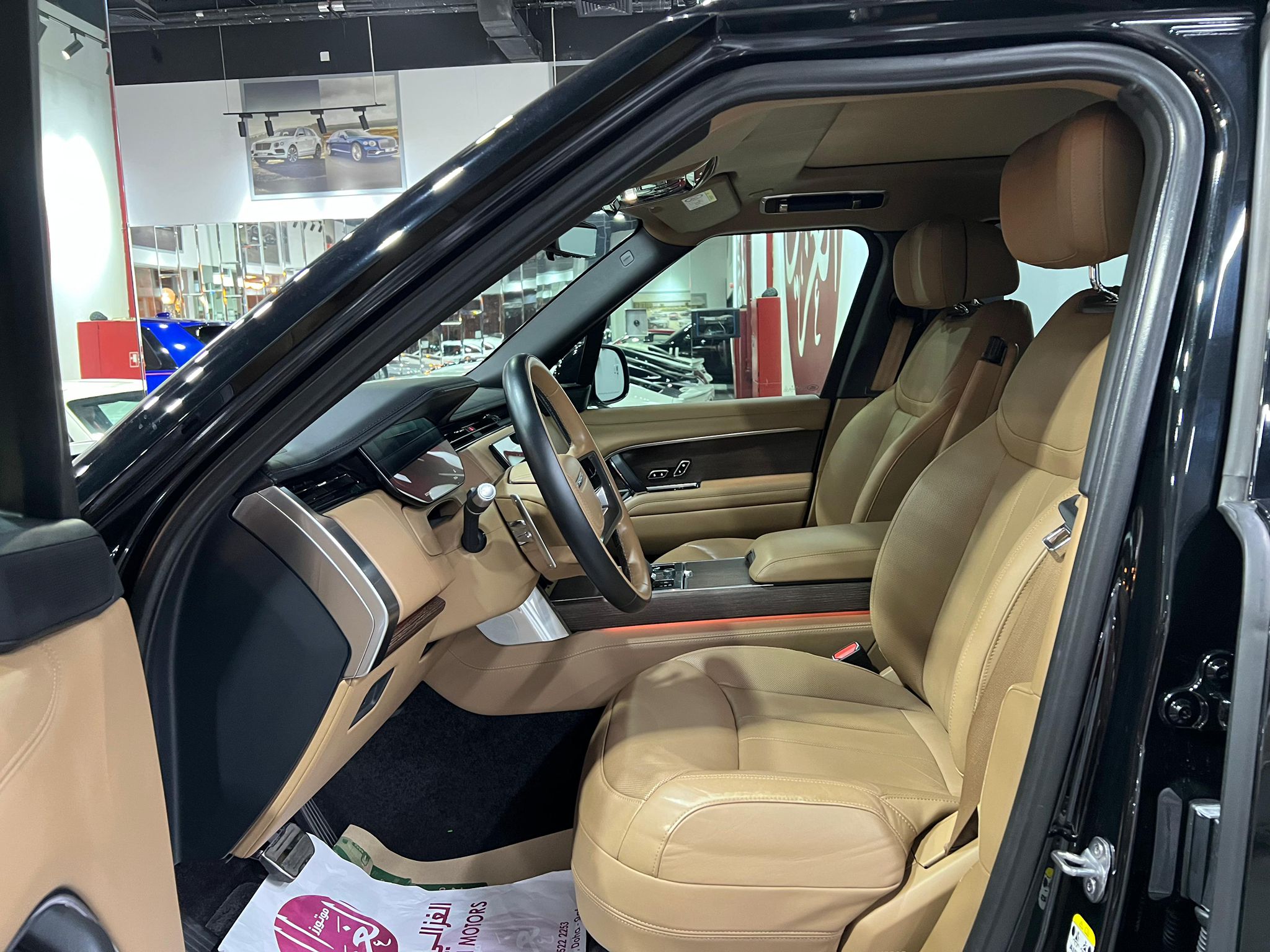 Land Rover Range Vogue Autobiography 2022 - Image 2