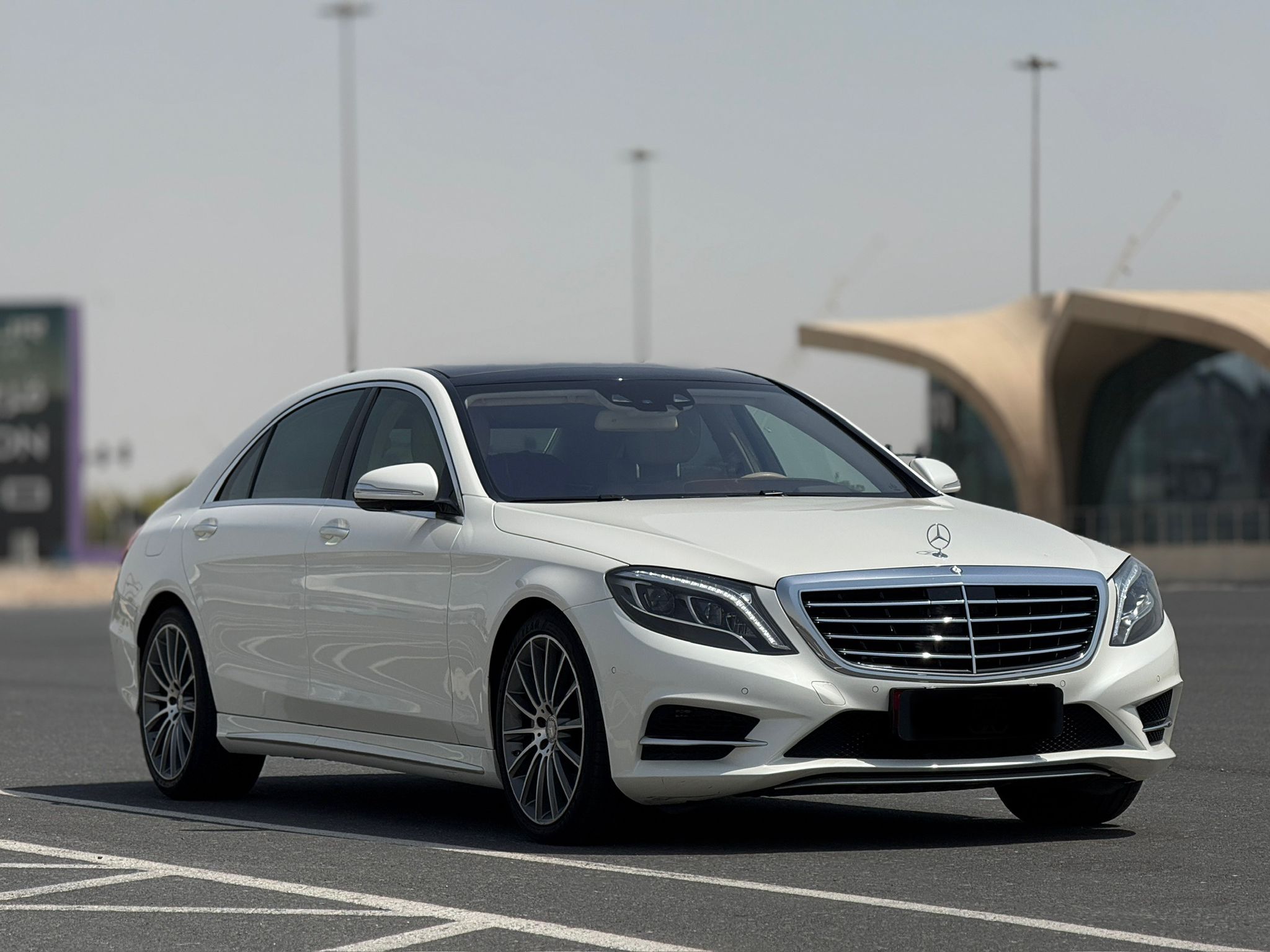 مرسيدس بنز S-Class Sedan 400 2015 - Image 3