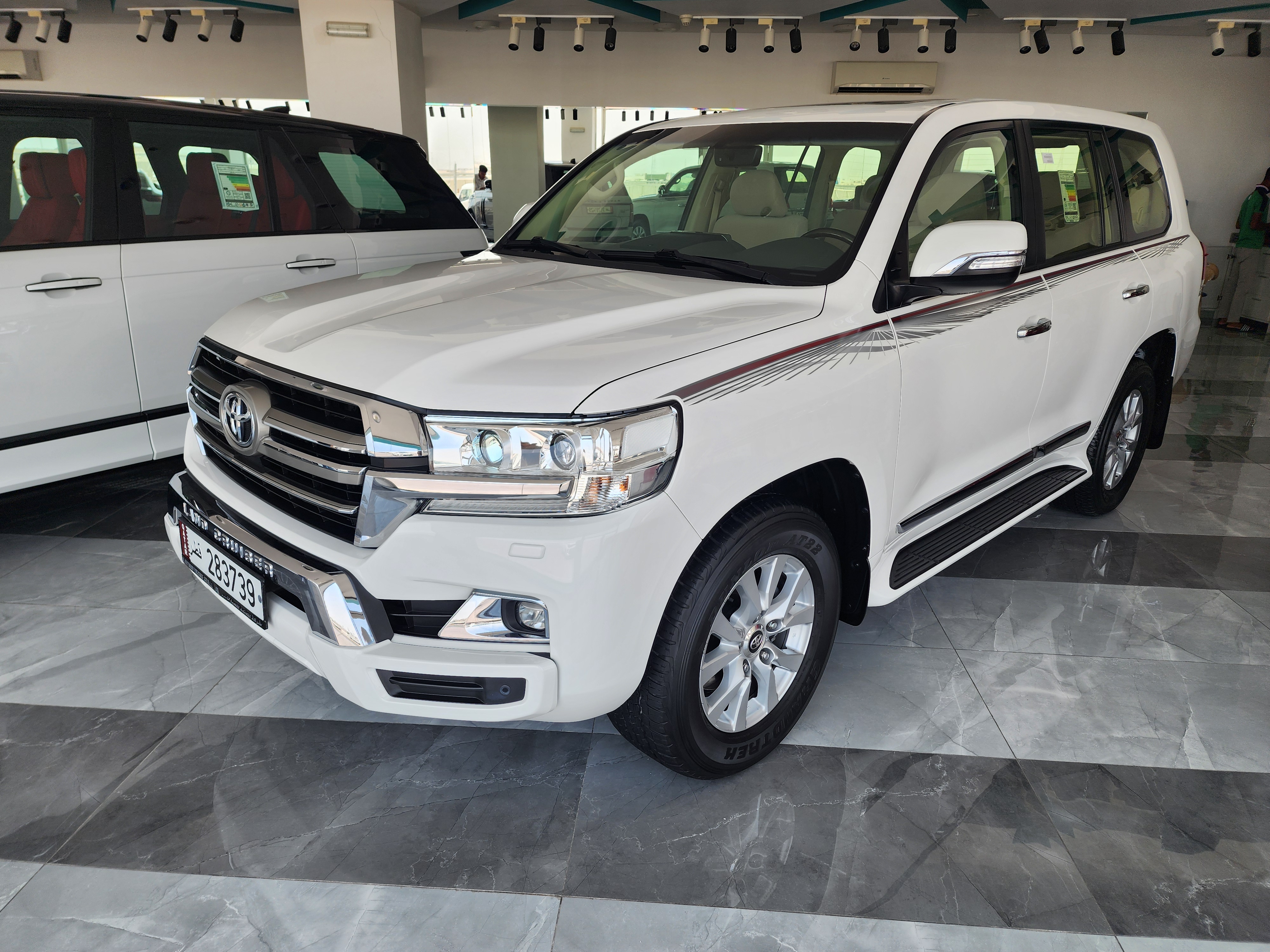 Toyota Land Cruiser GX.R 2018 - Image 2