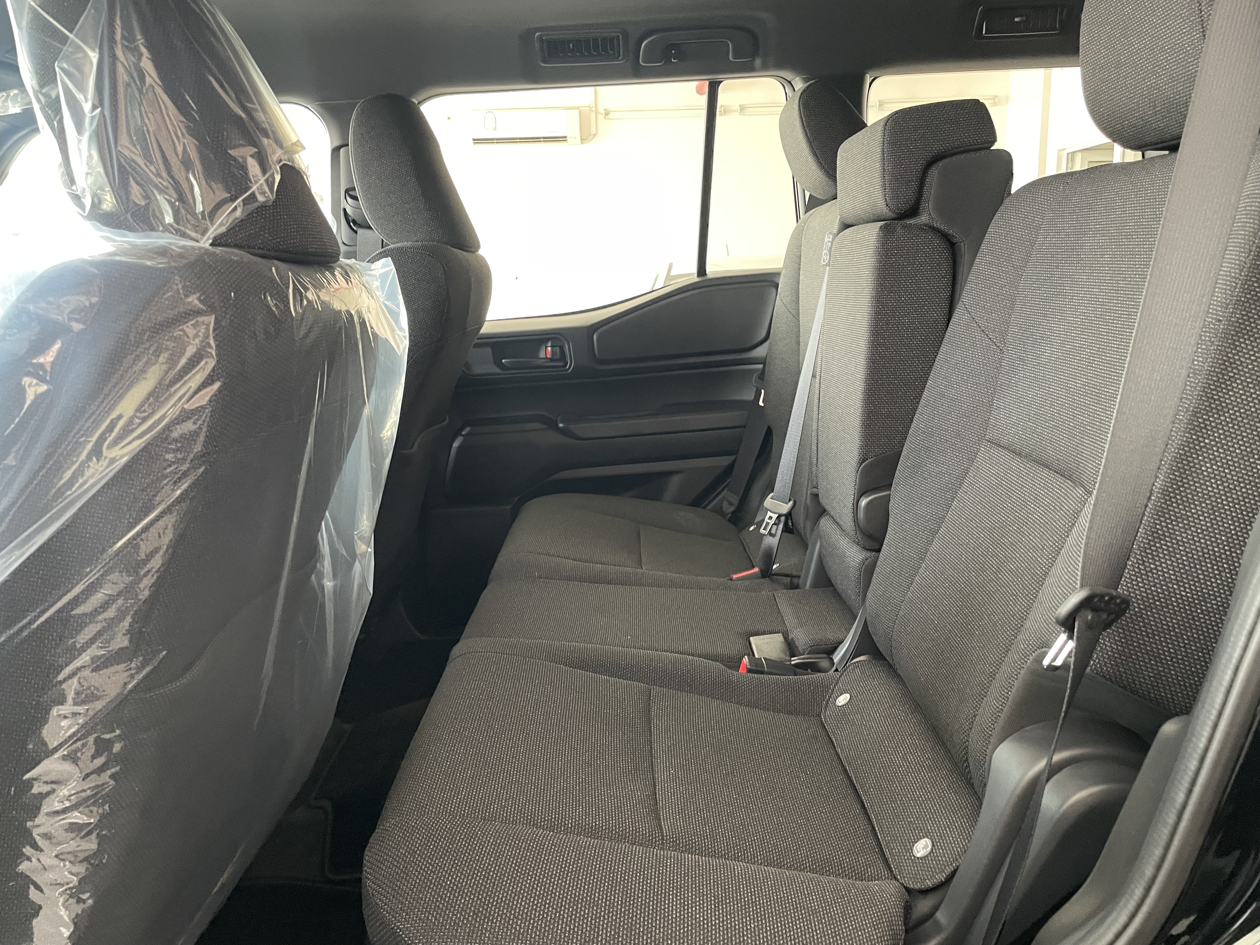 Toyota Prado VX v6 2025 - Image 3