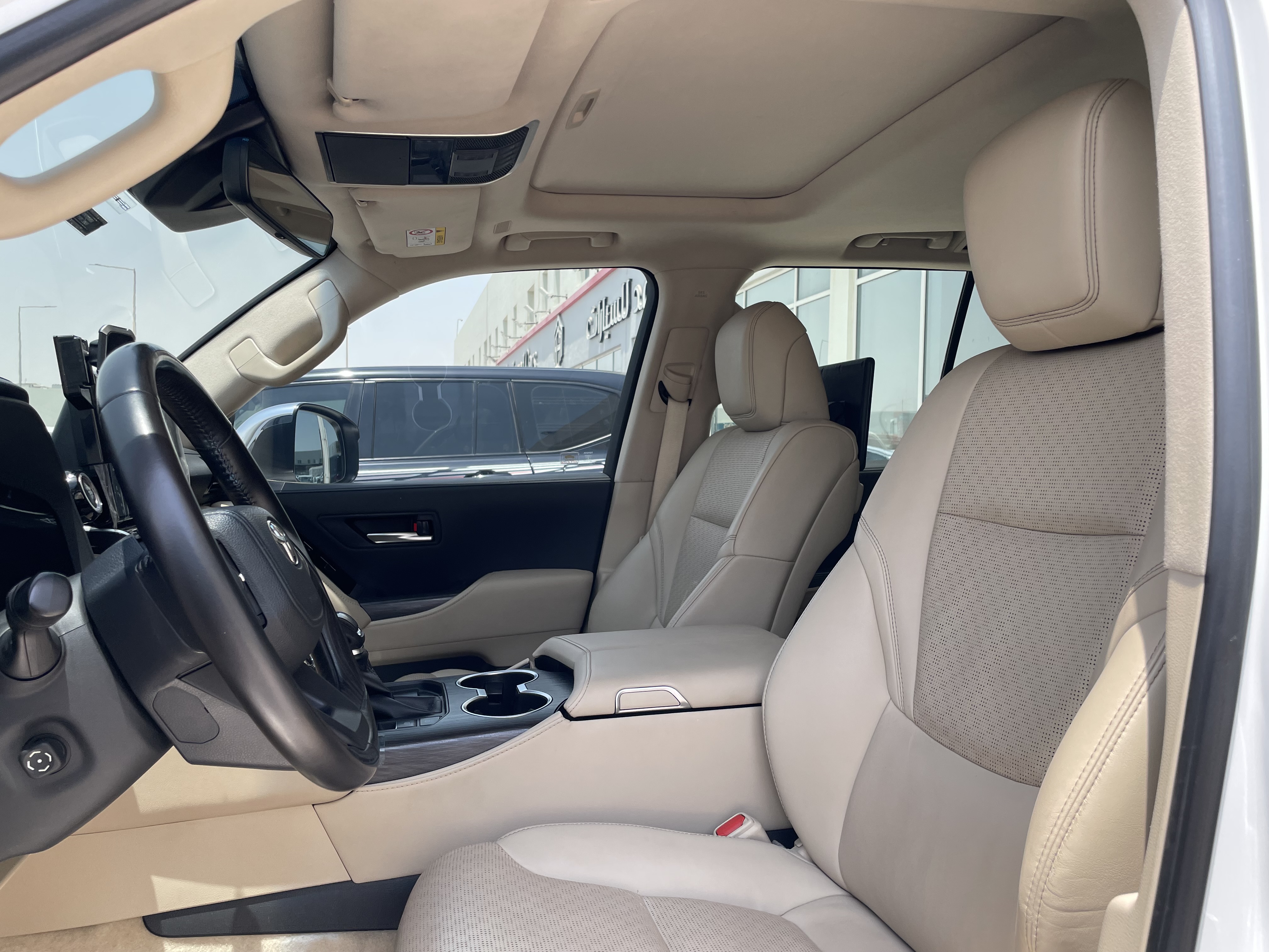 Toyota Land Cruiser VX.R 2022 - Image 3