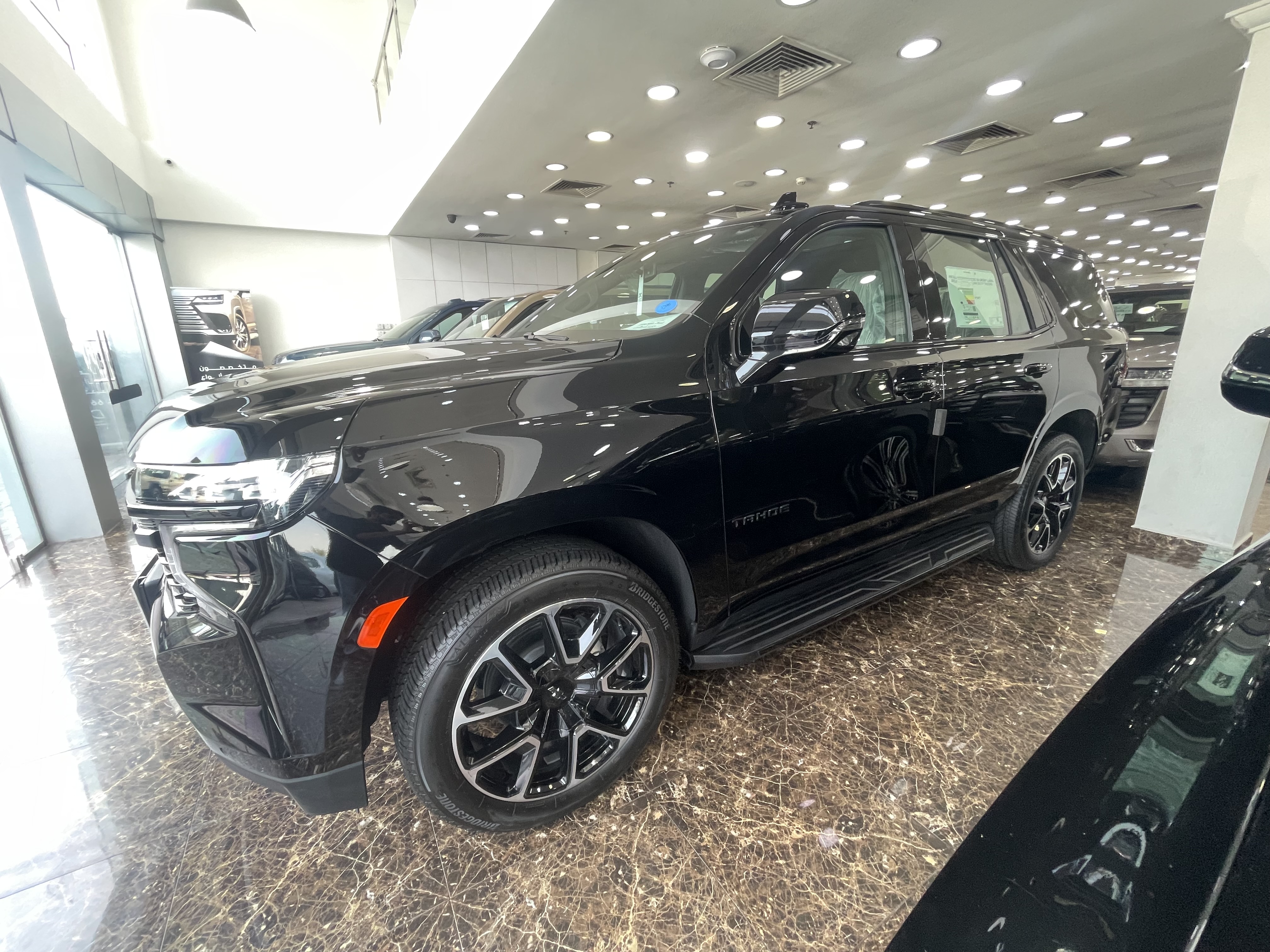 Chevrolet Tahoe 2024 - Image 2