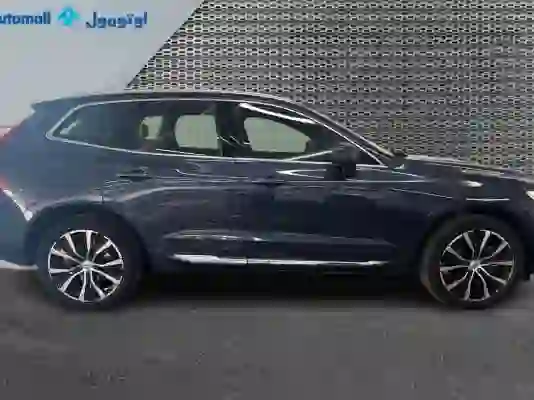 Volvo XC60 2023 - Image 4