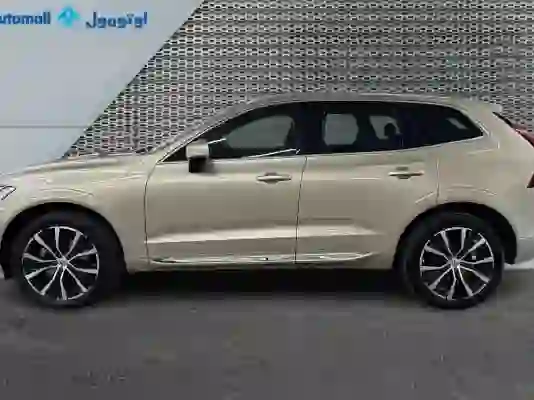 Volvo XC90 2023 - Image 3
