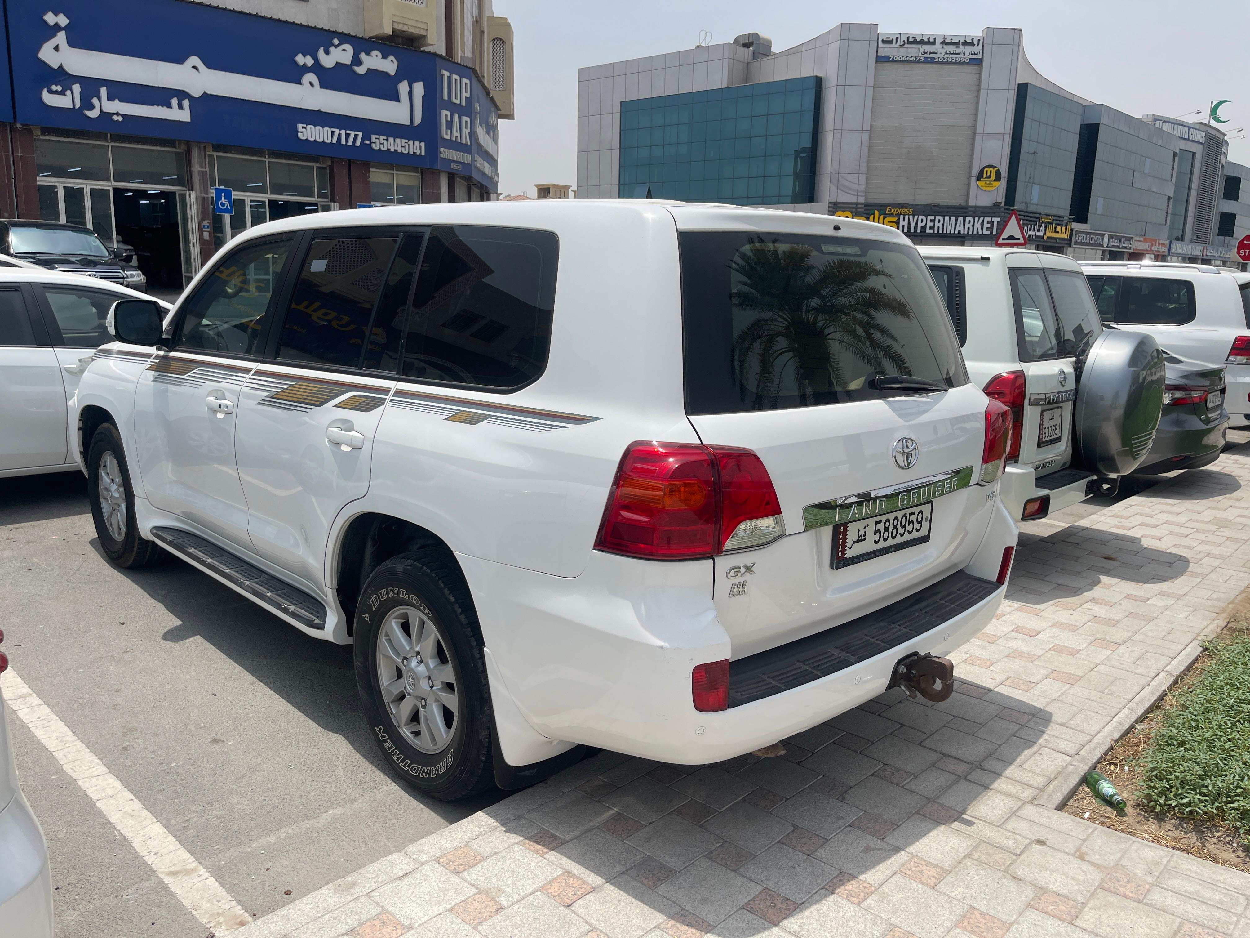 Toyota Land Cruiser GX 2014 - Image 2