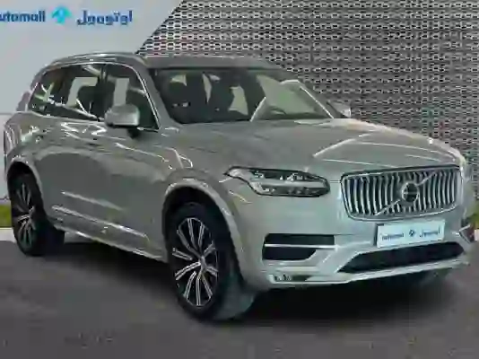 Volvo XC90 2023 - Image 3