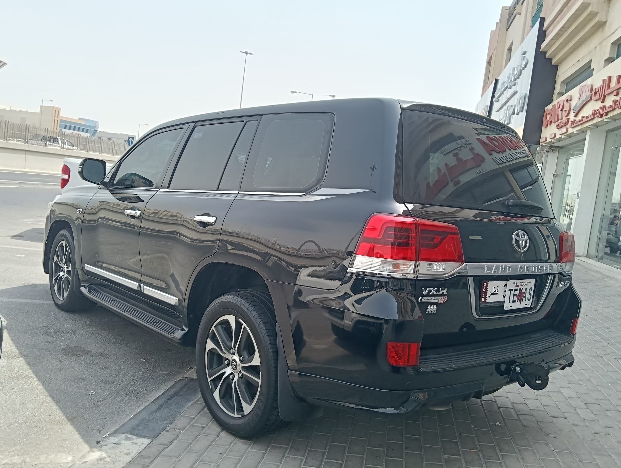 Toyota Land Cruiser VX.R 2020 - Image 3
