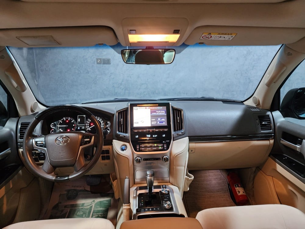 Toyota Land Cruiser VX.R 2020 - Image 4