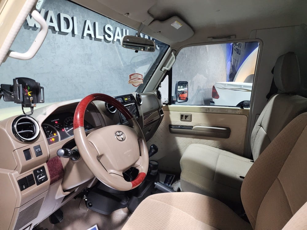 Toyota LX  2023 - Image 4