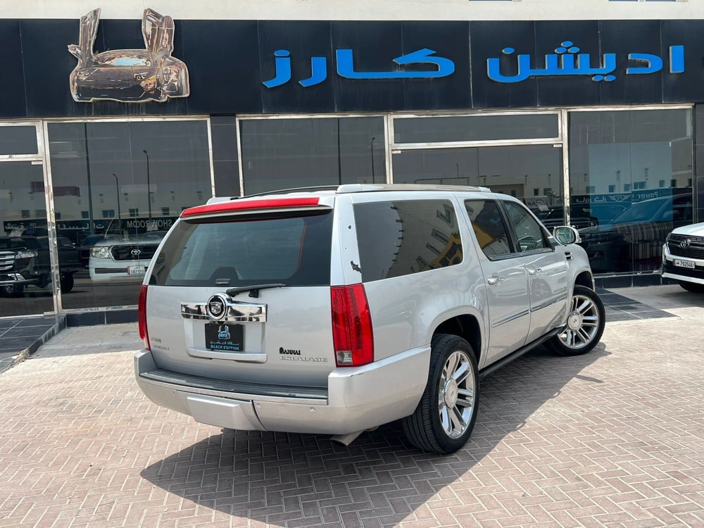 Cadillac Escalade 2012 - Image 3