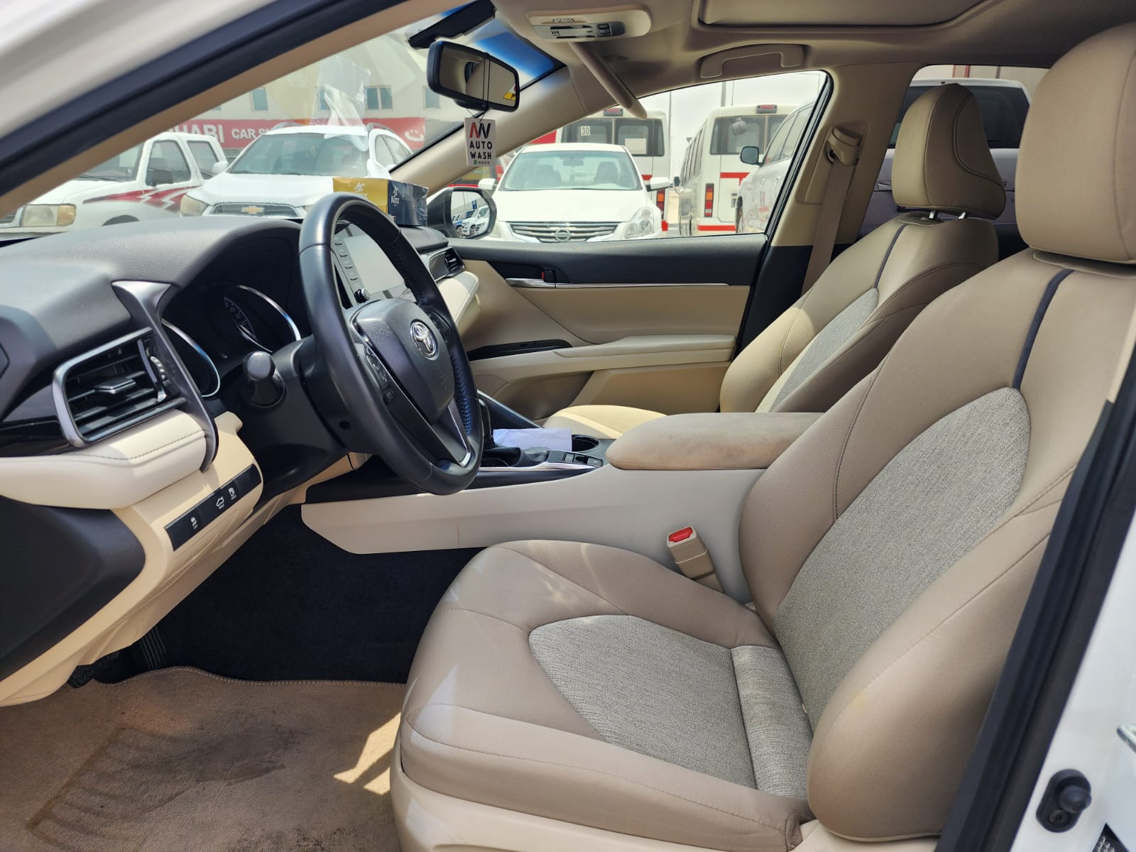 Toyota Camry 2023 - Image 3