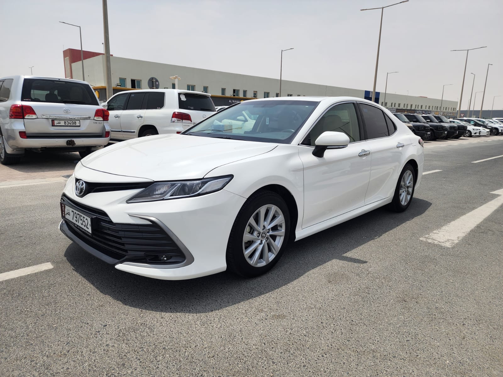 Toyota Camry 2023 - Image 4