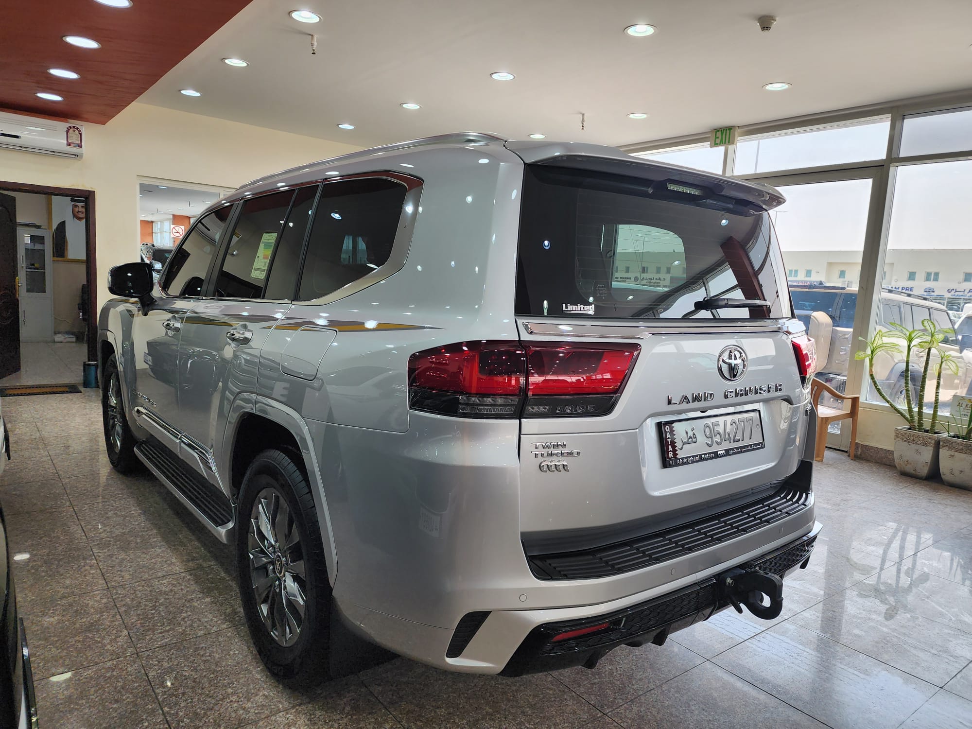 Toyota Land Cruiser VX.R 2024 - Image 3