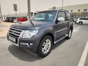 Mitsubishi Pajero 2022