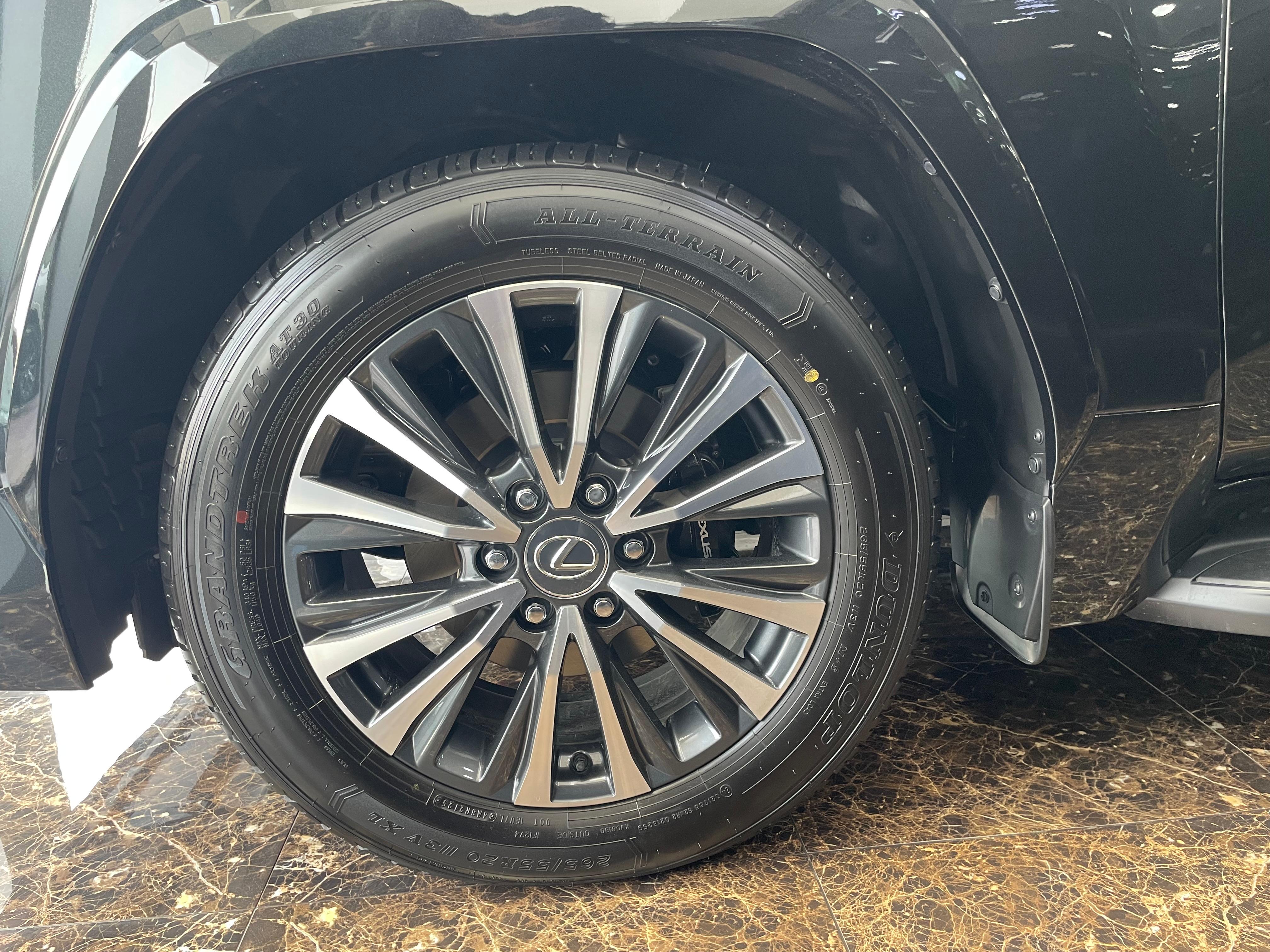 Lexus LX 600 2025 - Image 3