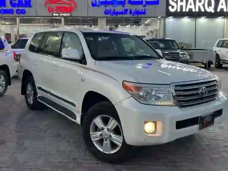 Toyota Land Cruiser VX.R 2015 - Image 2