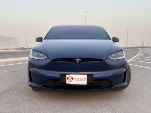 Tesla Model X 2024