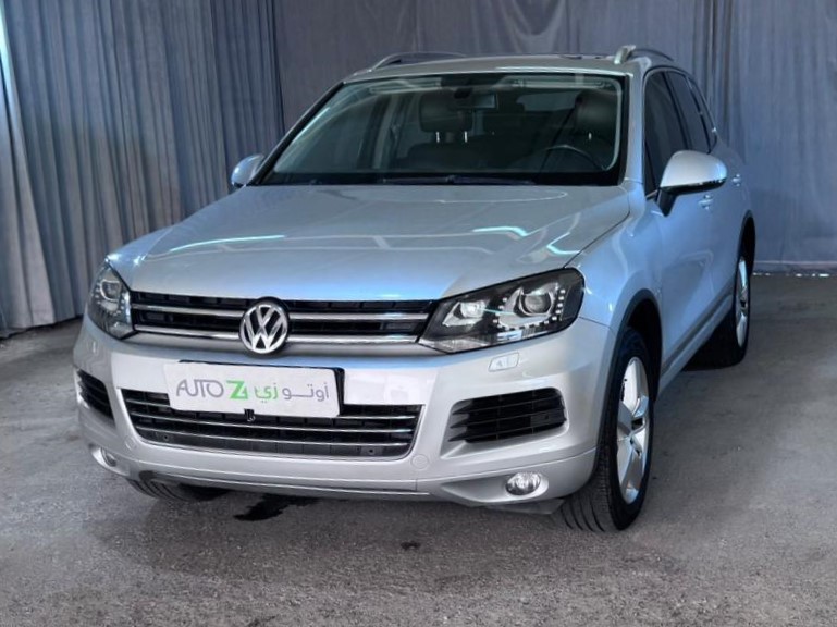 Volkswagen Touareg 2012 - Image 2