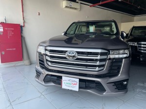 Toyota Land Cruiser GX.R 2025