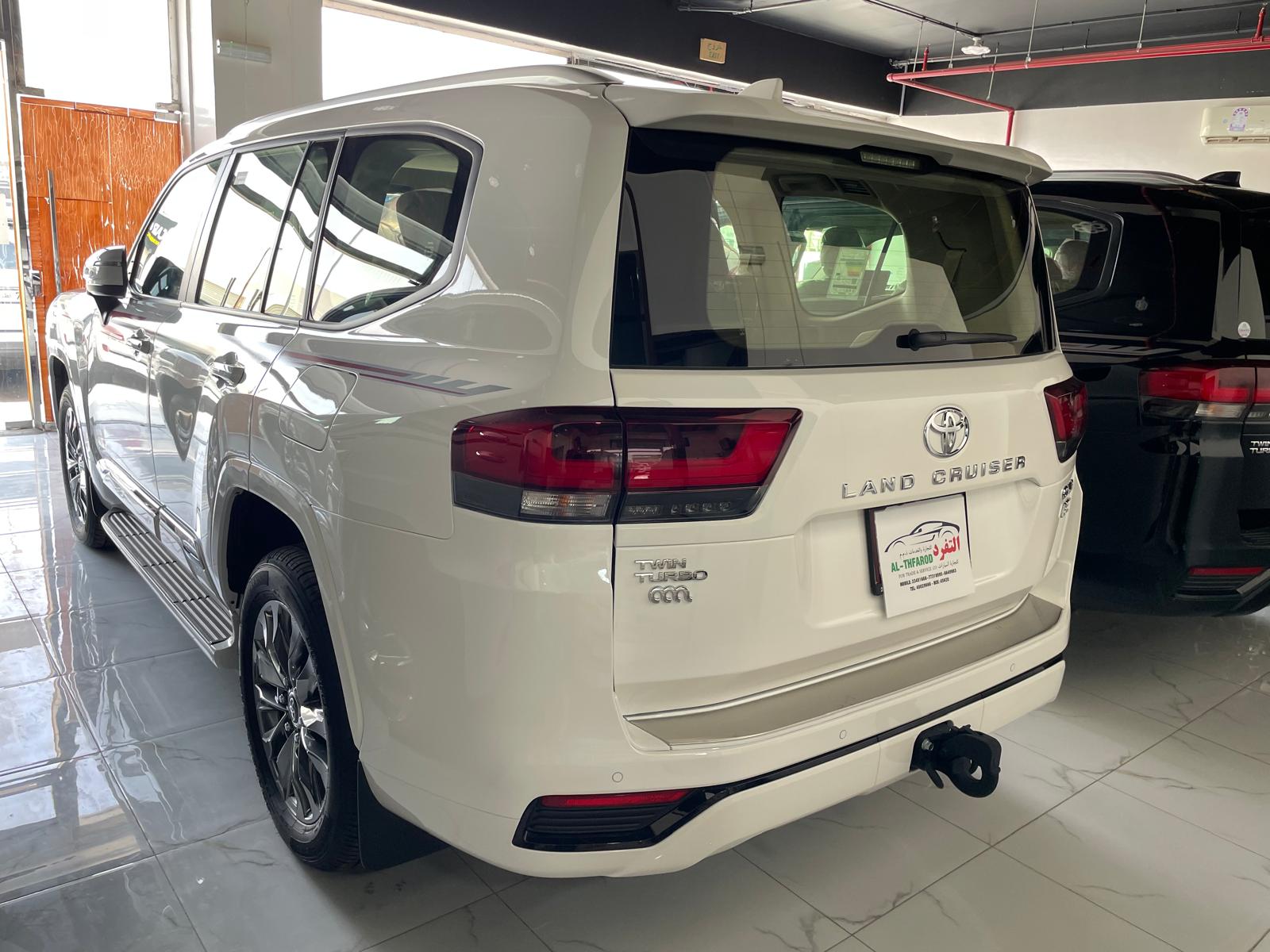 Toyota Land Cruiser GX.R 2025 - Image 2