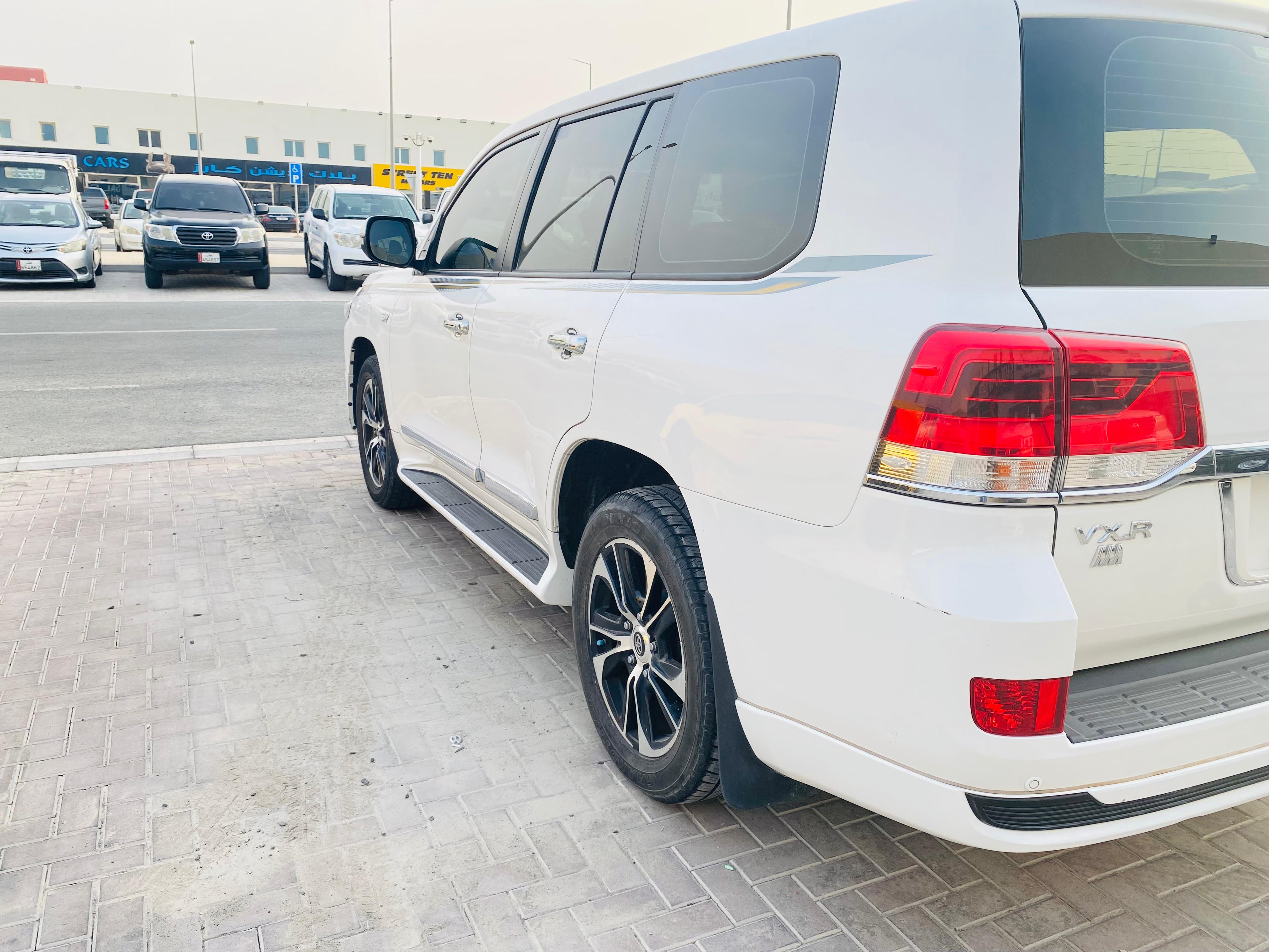 Toyota Land Cruiser GX.R 2018 - Image 3