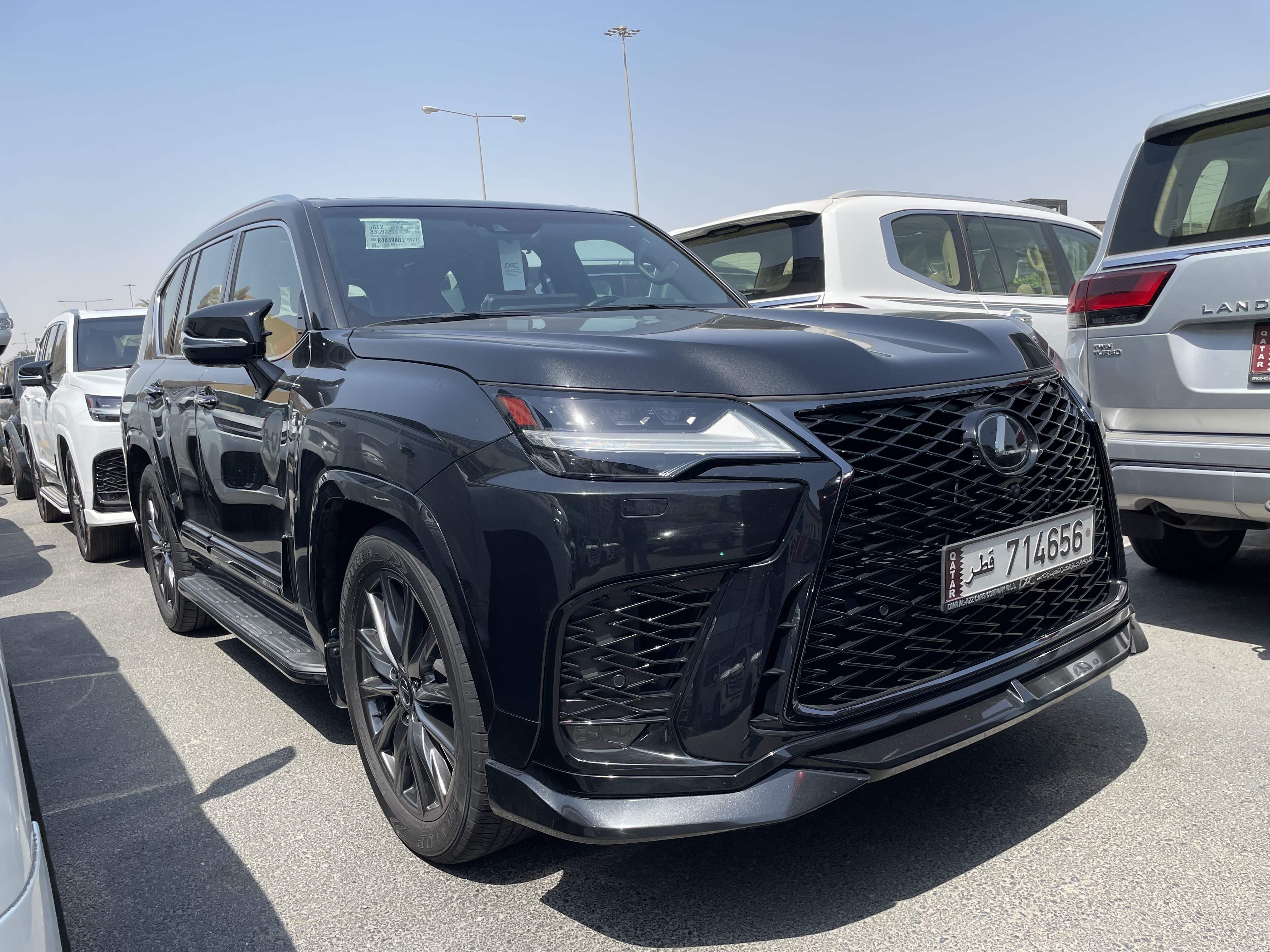 Lexus LX 600  F-Sport 2024 - Image 2