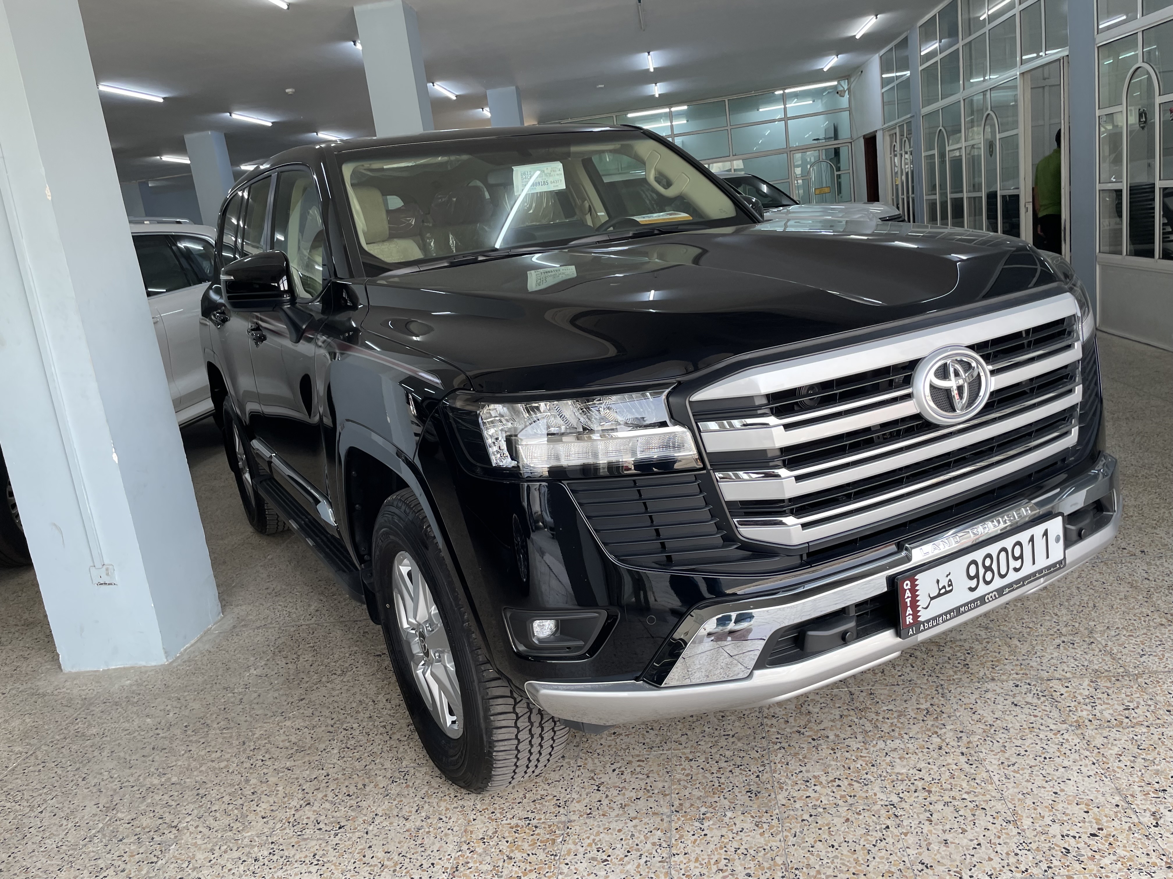 Toyota Land Cruiser GX.R 2025 - Image 2