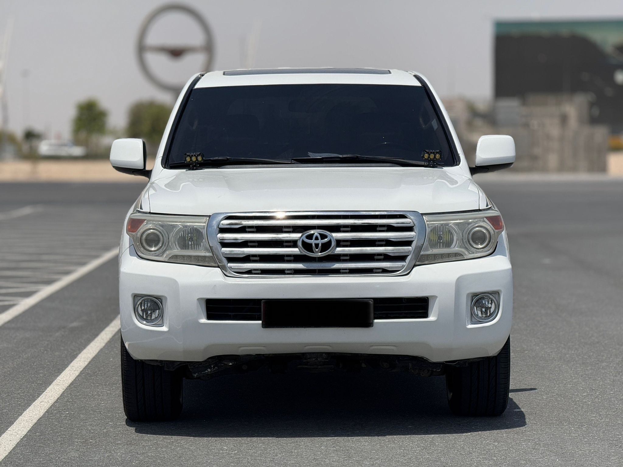 تويوتا لاند كروزر في اكس ار 2015 - Image 2