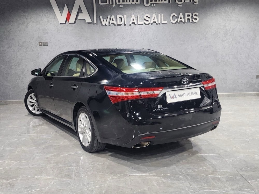 Toyota Avalon XLE 2013 - Image 2