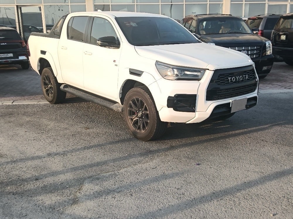 Toyota Hilux GR 2022 - Image 2