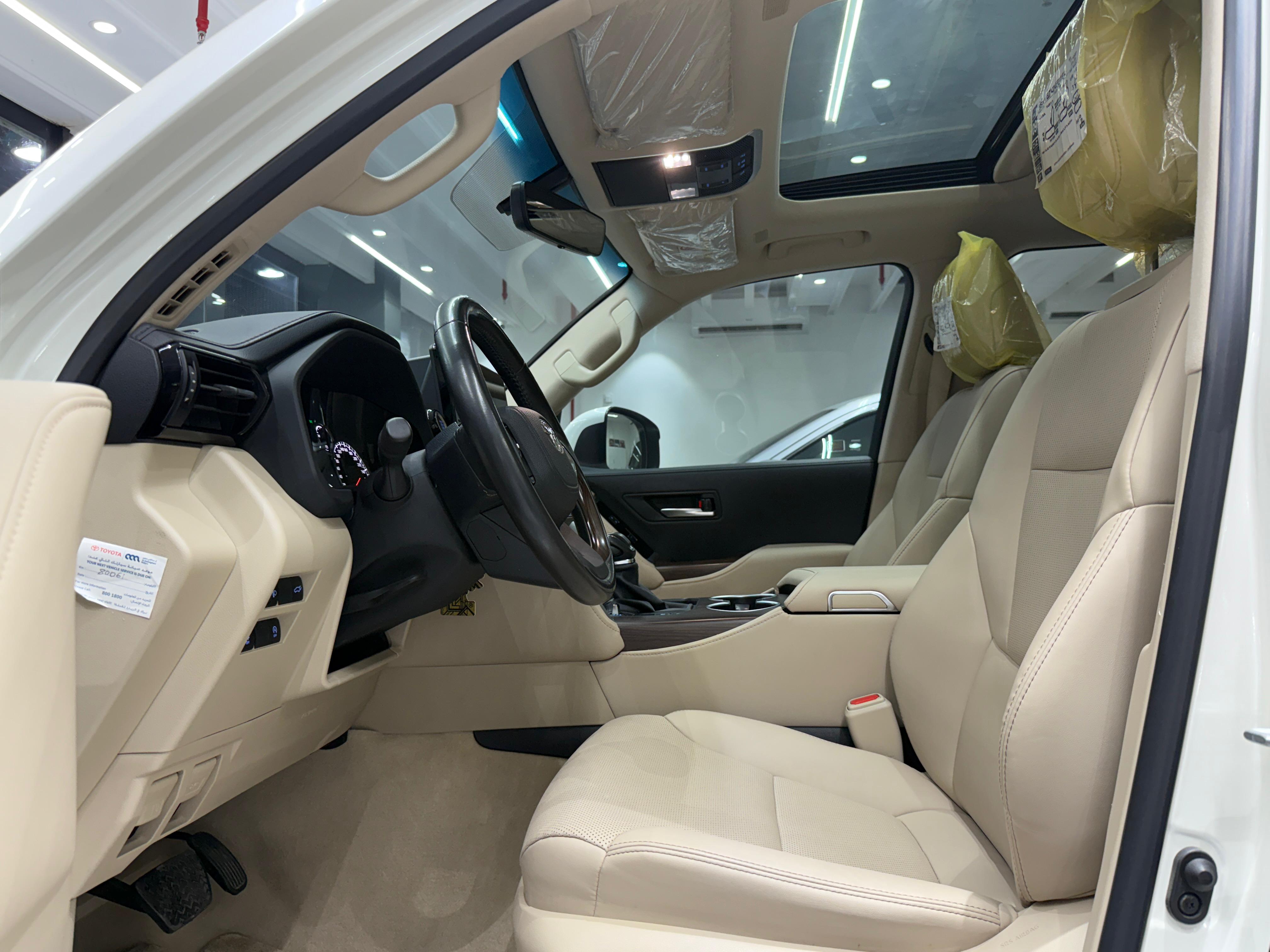 Toyota Land Cruiser GX.R 2023 - Image 4
