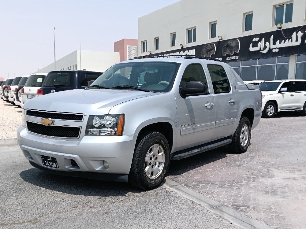 Chevrolet Avalanche 2013 - Image 2