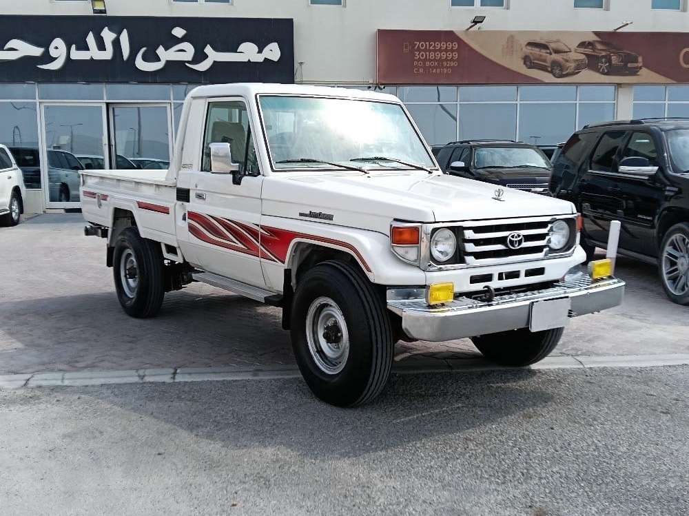 Toyota Land Cruiser LX 2005 - Image 2