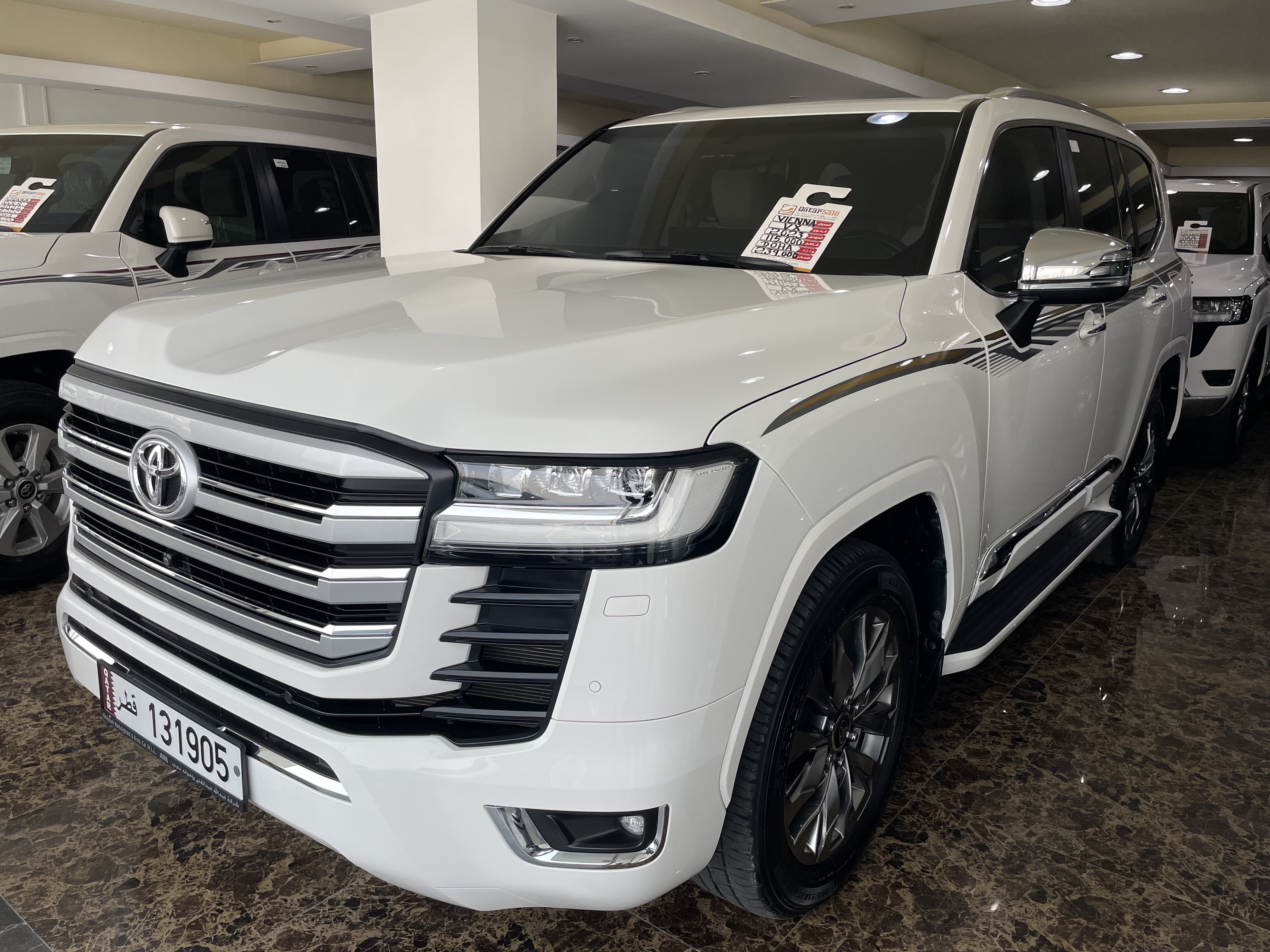 Toyota Land Cruiser VX 2023