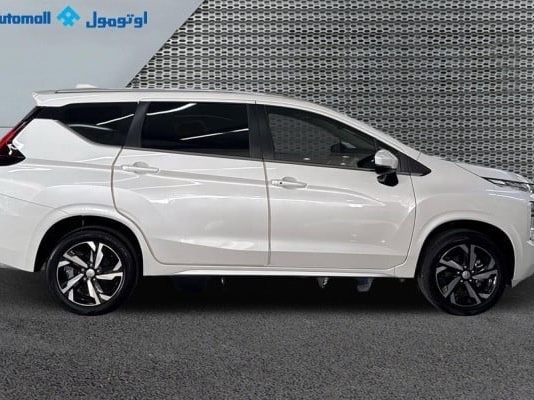 Mitsubishi xpander 2024 - Image 2