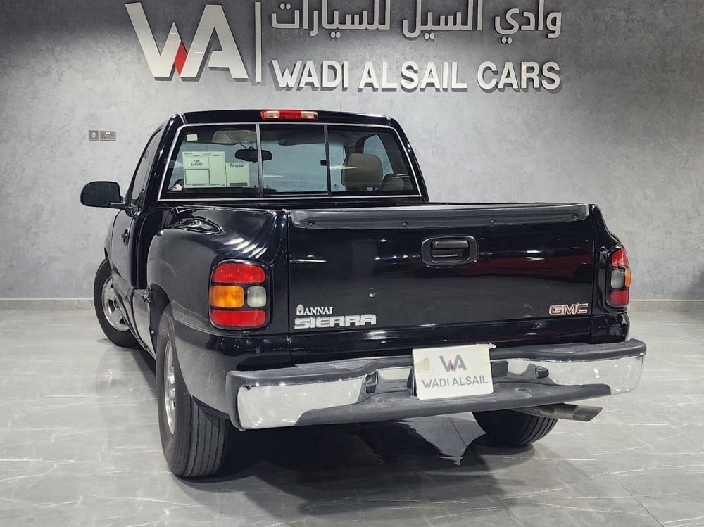GMC Sierra 1500 2003 - Image 2