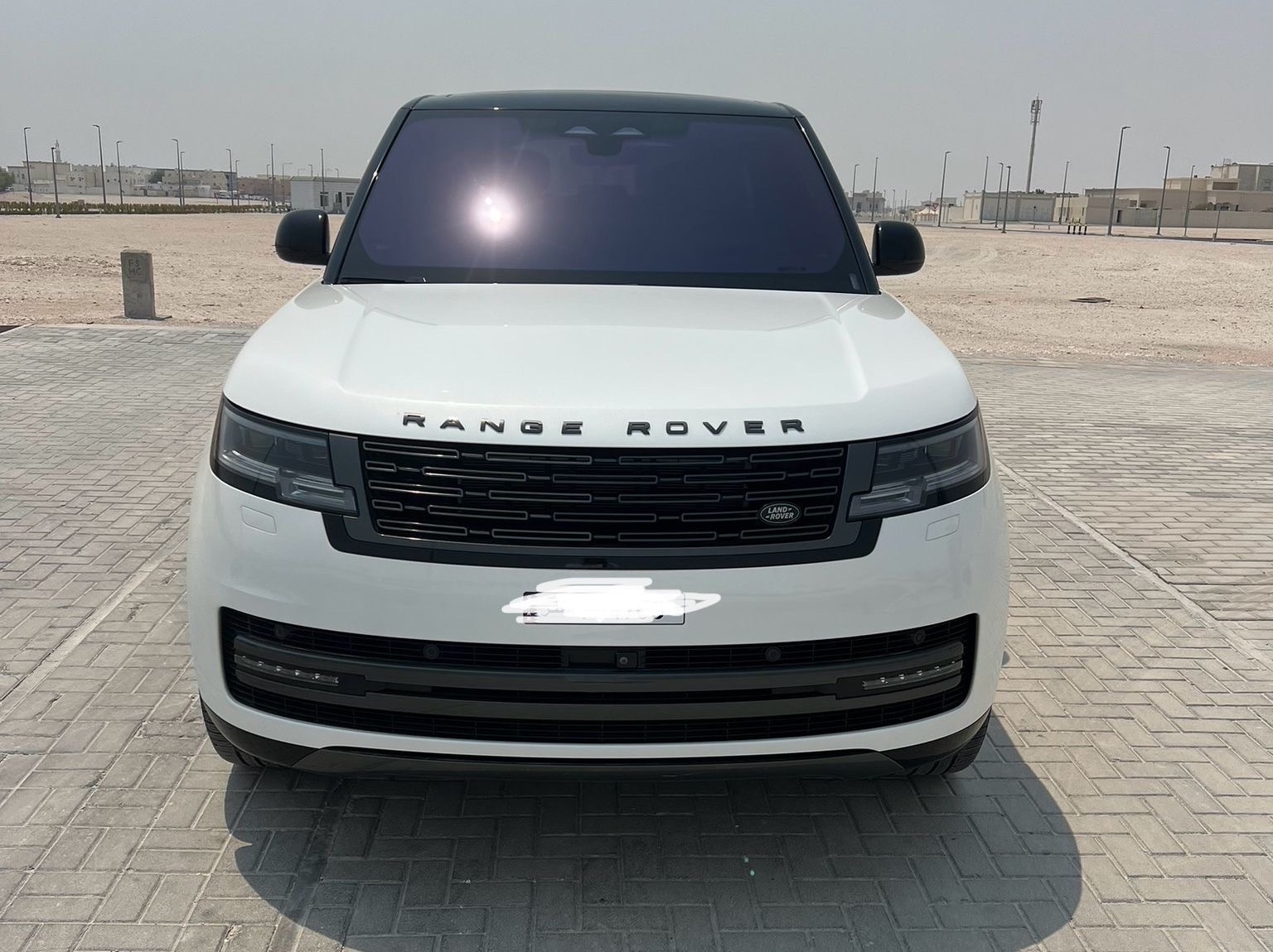 لاند روفر  رنج فوج اوتوبايوغرافي 2022 - Image 2