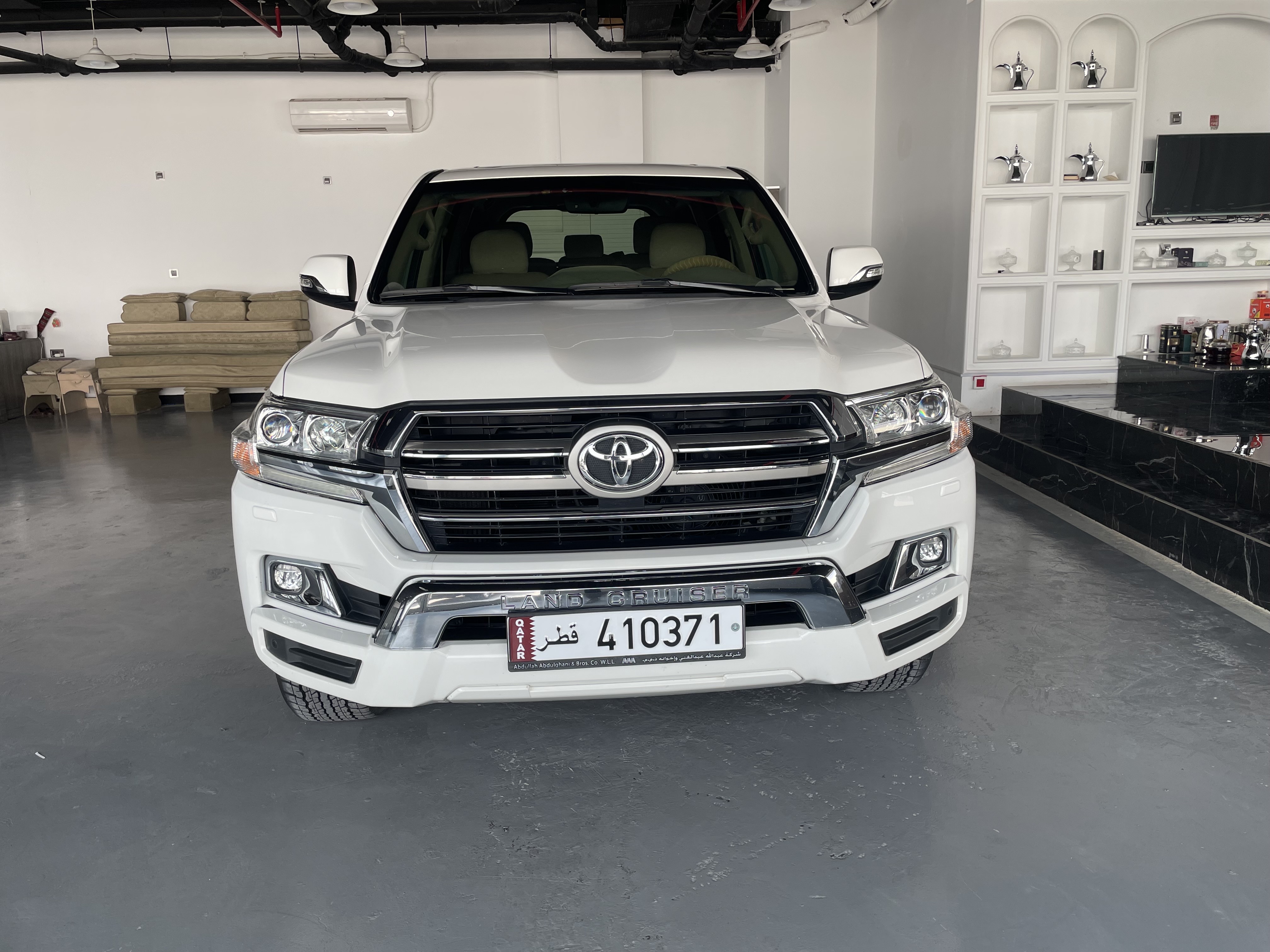 Toyota Land Cruiser GX.R 2019 - Image 2