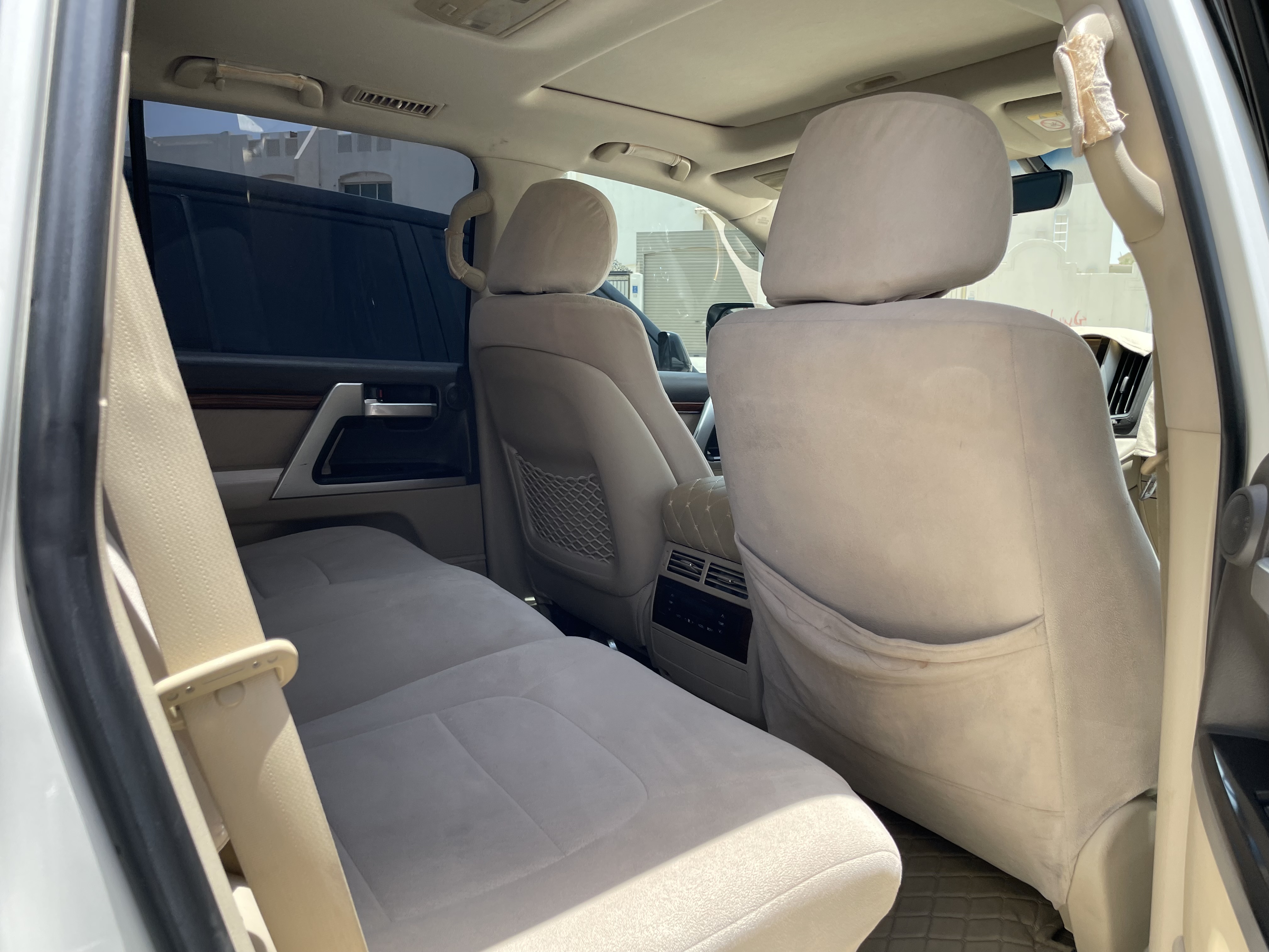 Toyota Land Cruiser VX.R - Image 4