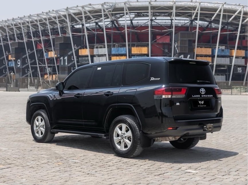 Toyota Land Cruiser GX.R 2022 - Image 3
