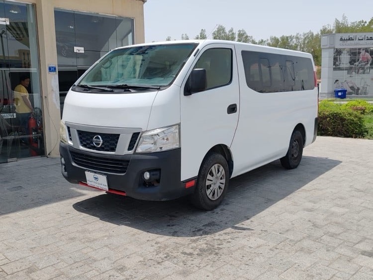 Nissan Urvan 2016