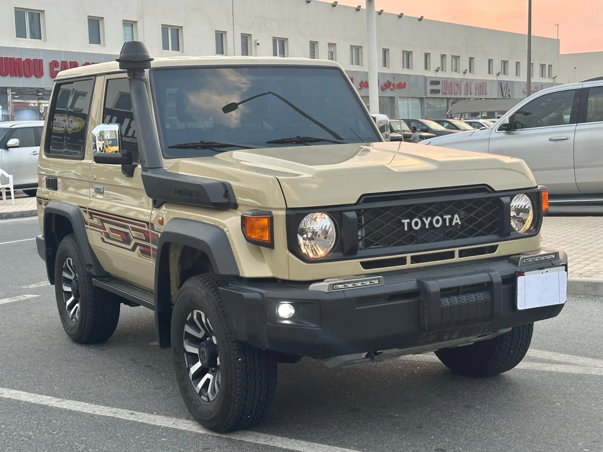 Toyota Land Cruiser LX 2025