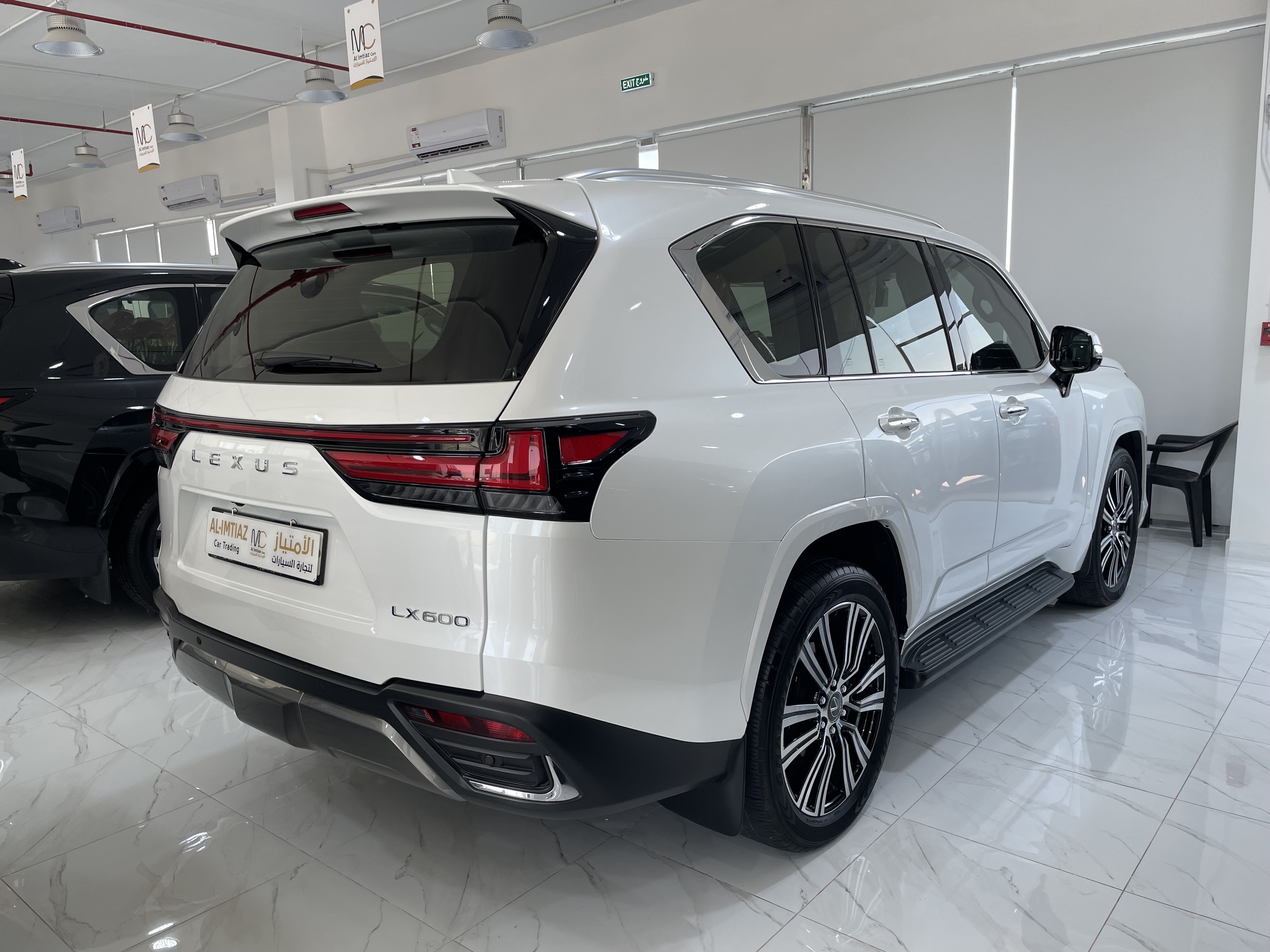 Lexus LX 600 2025 - Image 2