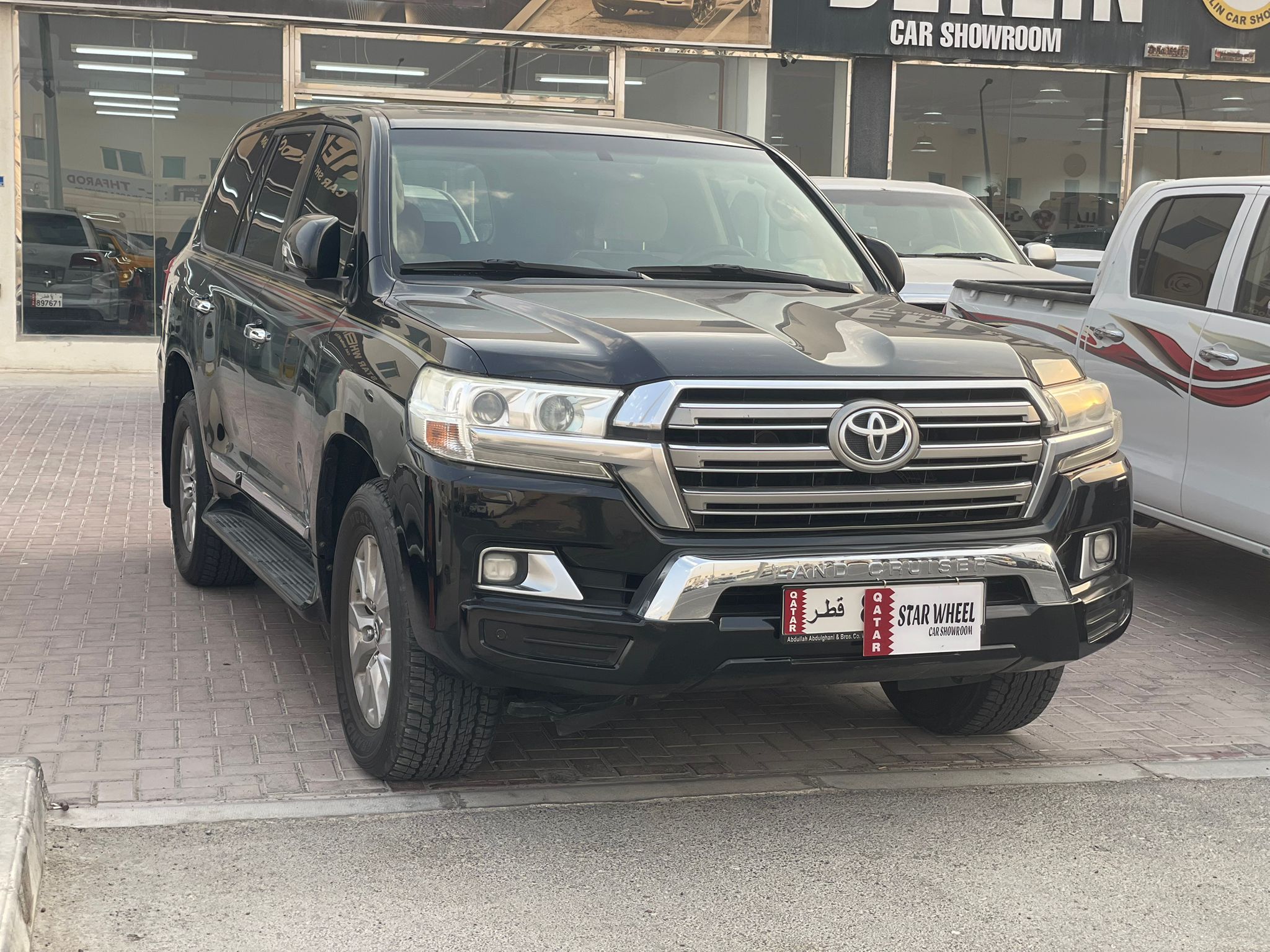 تويوتا لاند كروزر جي اكس.ار 2018 - Image 2