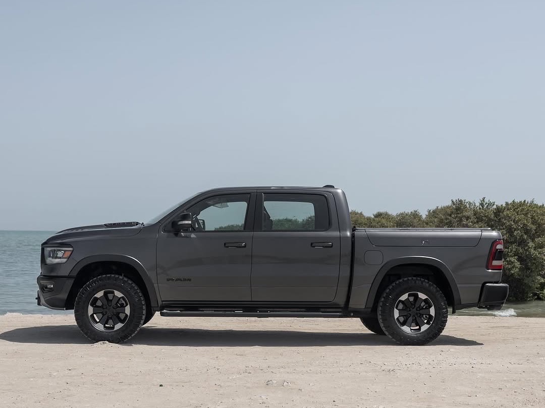 Dodge Ram Rebel 1500 2020 - Image 2