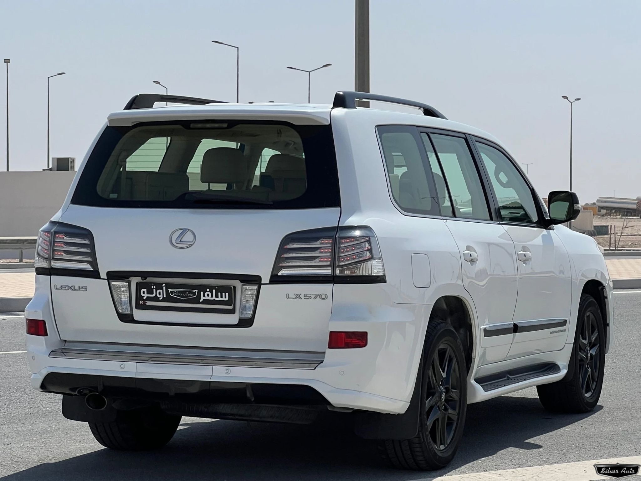 Lexus LX 570 2014 - Image 3
