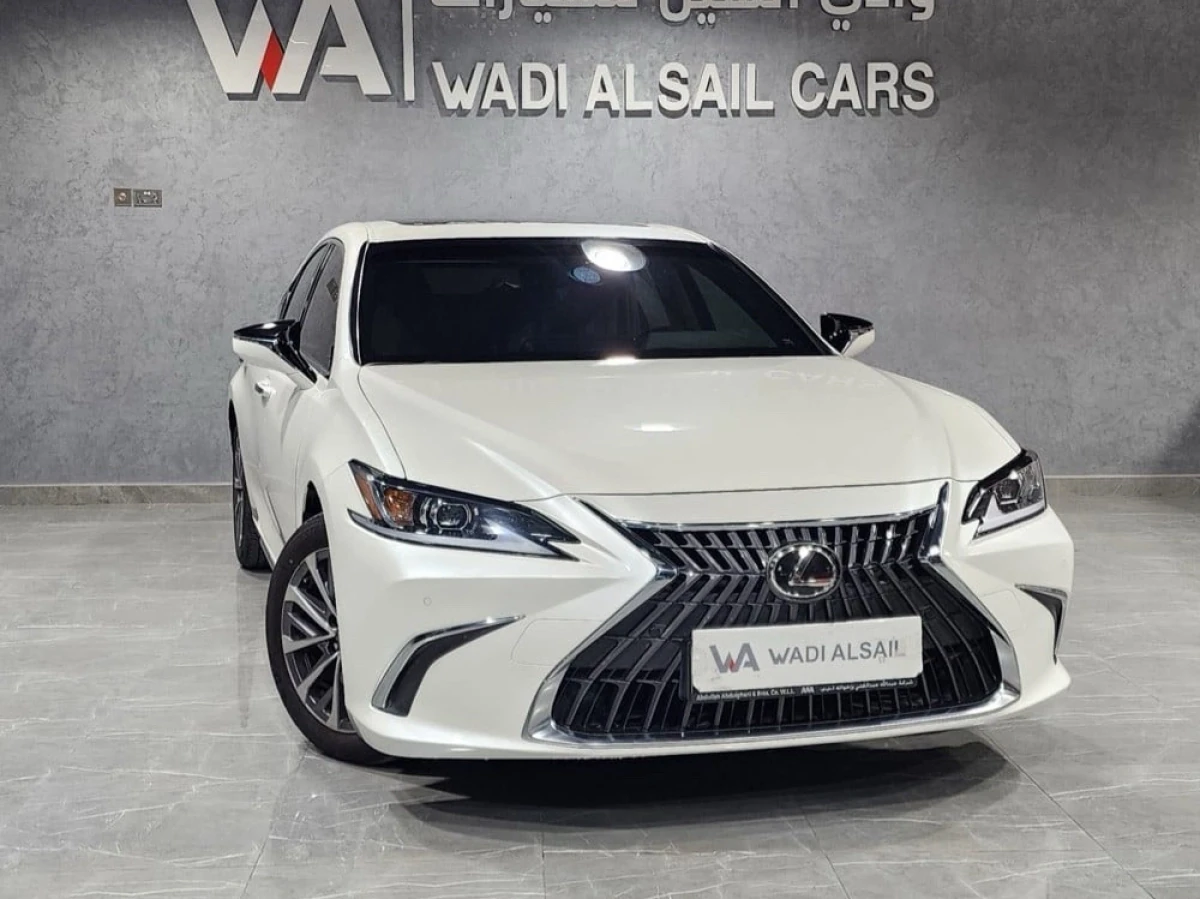 Lexus IS 350 2023